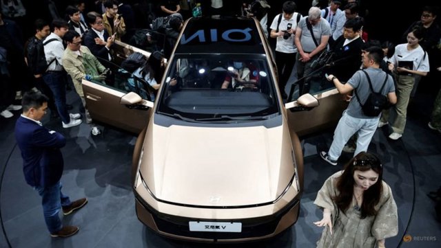 Auto China 2026 Opens: 181 Debuts, XPeng GX, BYD Seal 8, and an Air Taxi You Can Sit In