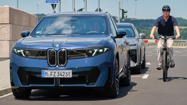 BMW's iX3 Can Refuse to Let You Open Your Door, and That Is the Old Trick
