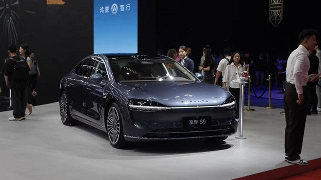 China NEV Retail Sales Fall 14% In April 1-19 As Buyers Wait For Beijing Show