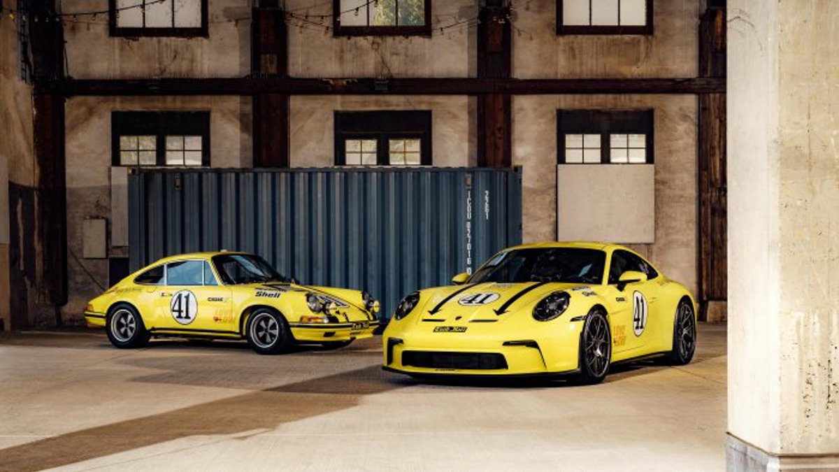Porsche Reunites 1972 and 2024 911 S/T in Light Yellow: 1,000 Hours of Restoration