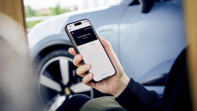 Porsche Macan Electric Gets Trained Parking, Digital Key, and 2,500 kg Towing