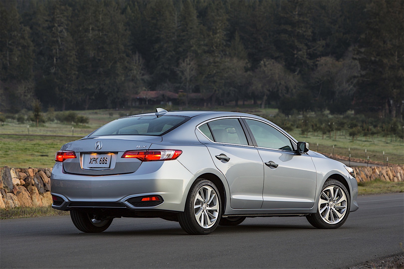 Acura Ilx photo 13