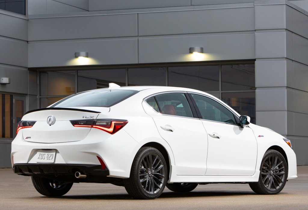 Acura Ilx photo 11