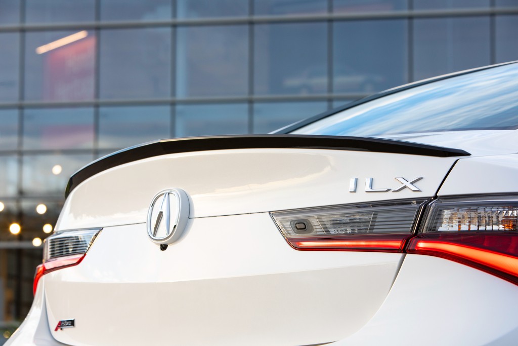 Acura Ilx photo 22