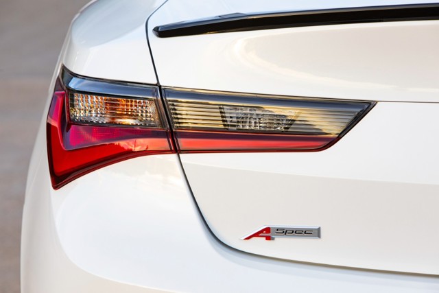 Acura Ilx photo 24