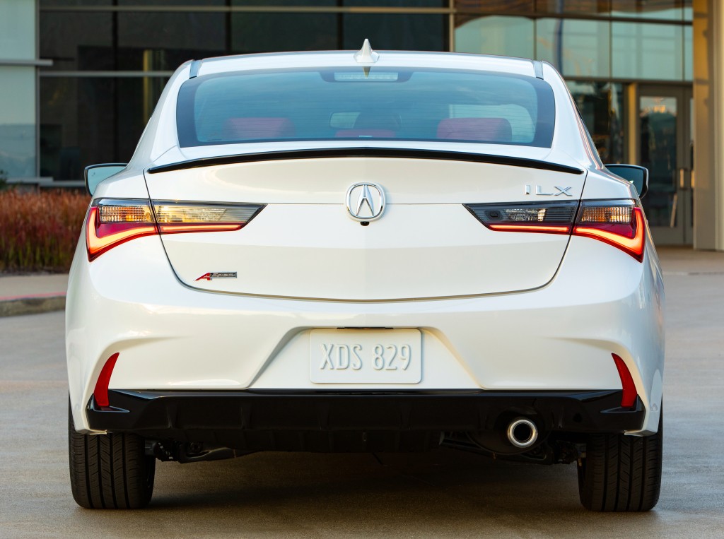 Acura Ilx photo 35