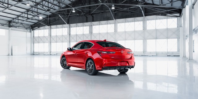 Acura Ilx photo 2