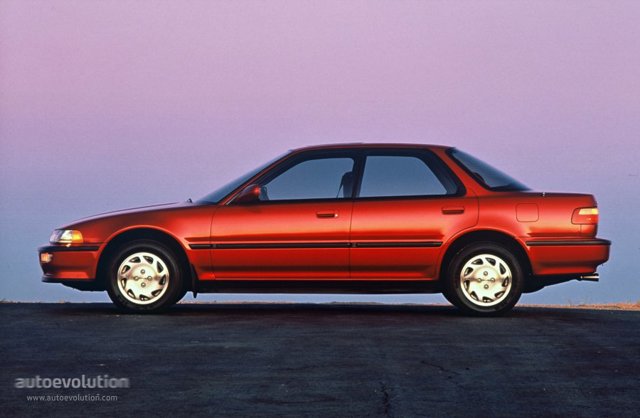 Acura Integra Sedan foto 1