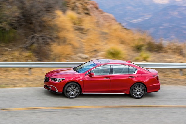 Acura Rlx photo 8