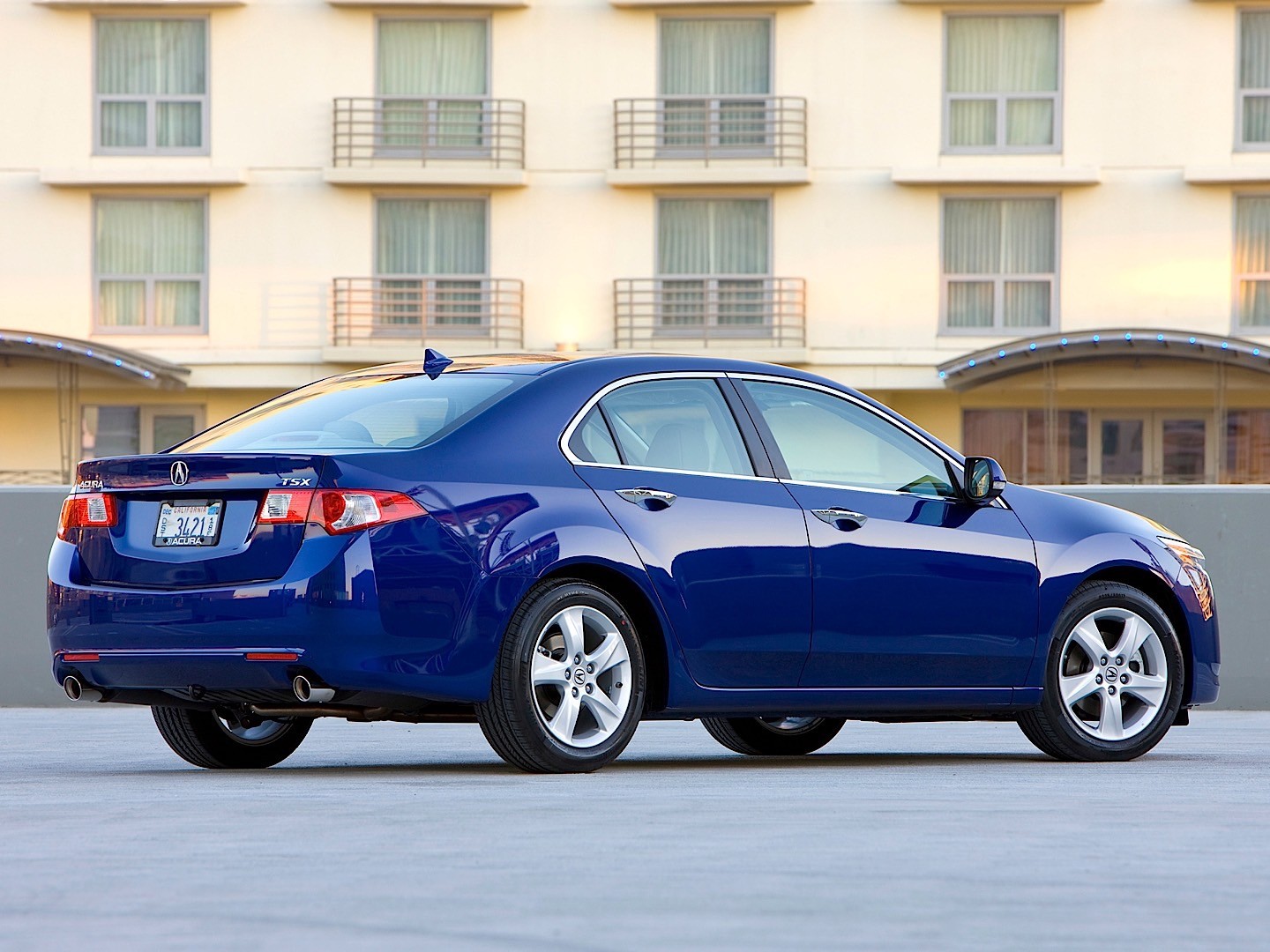 Acura Tsx photo 8