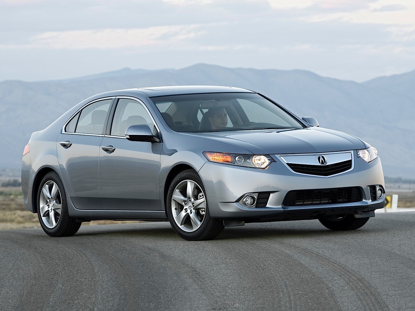 Acura Tsx photo 13
