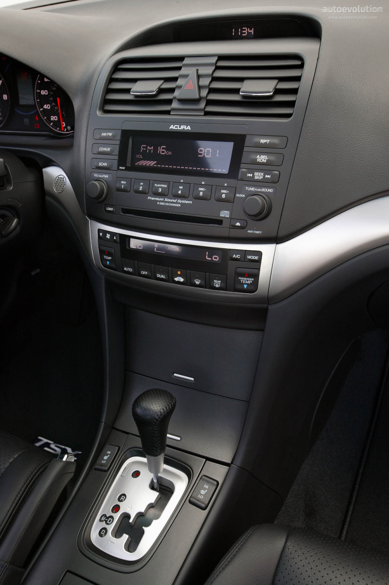 Acura Tsx photo 20