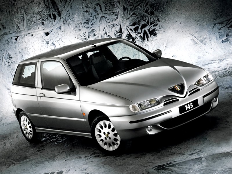 Alfa Romeo 145 photo 7