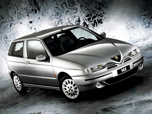 Alfa Romeo 145 foto 7