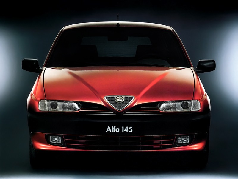 Alfa Romeo 145 photo 20