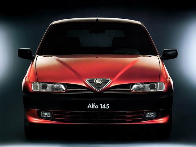 Alfa Romeo 145 foto 20