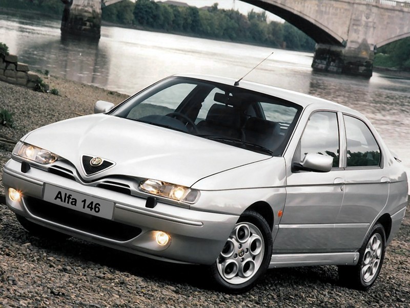 Alfa Romeo 146 photo 6