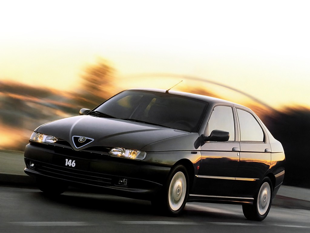 Alfa Romeo 146 photo 21