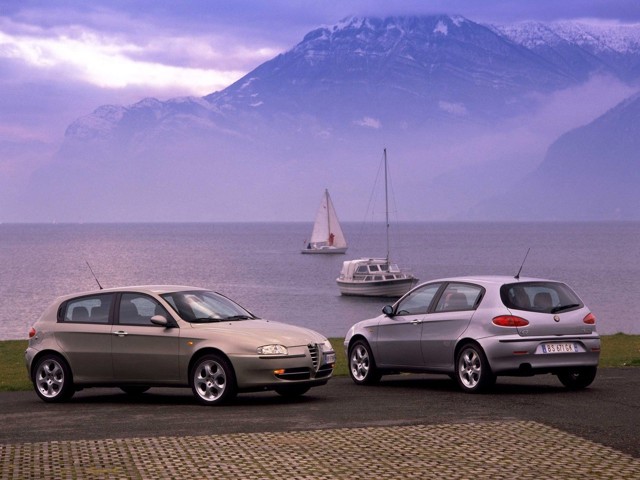 Alfa Romeo 147 3 Doors photo 36
