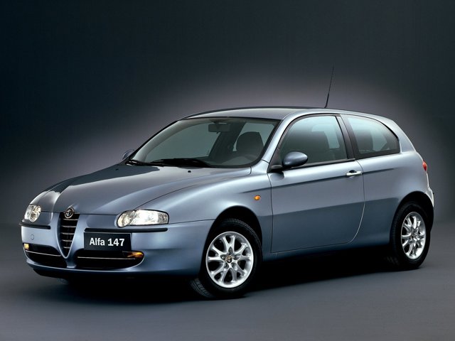 Alfa Romeo 147 3 Doors photo 41