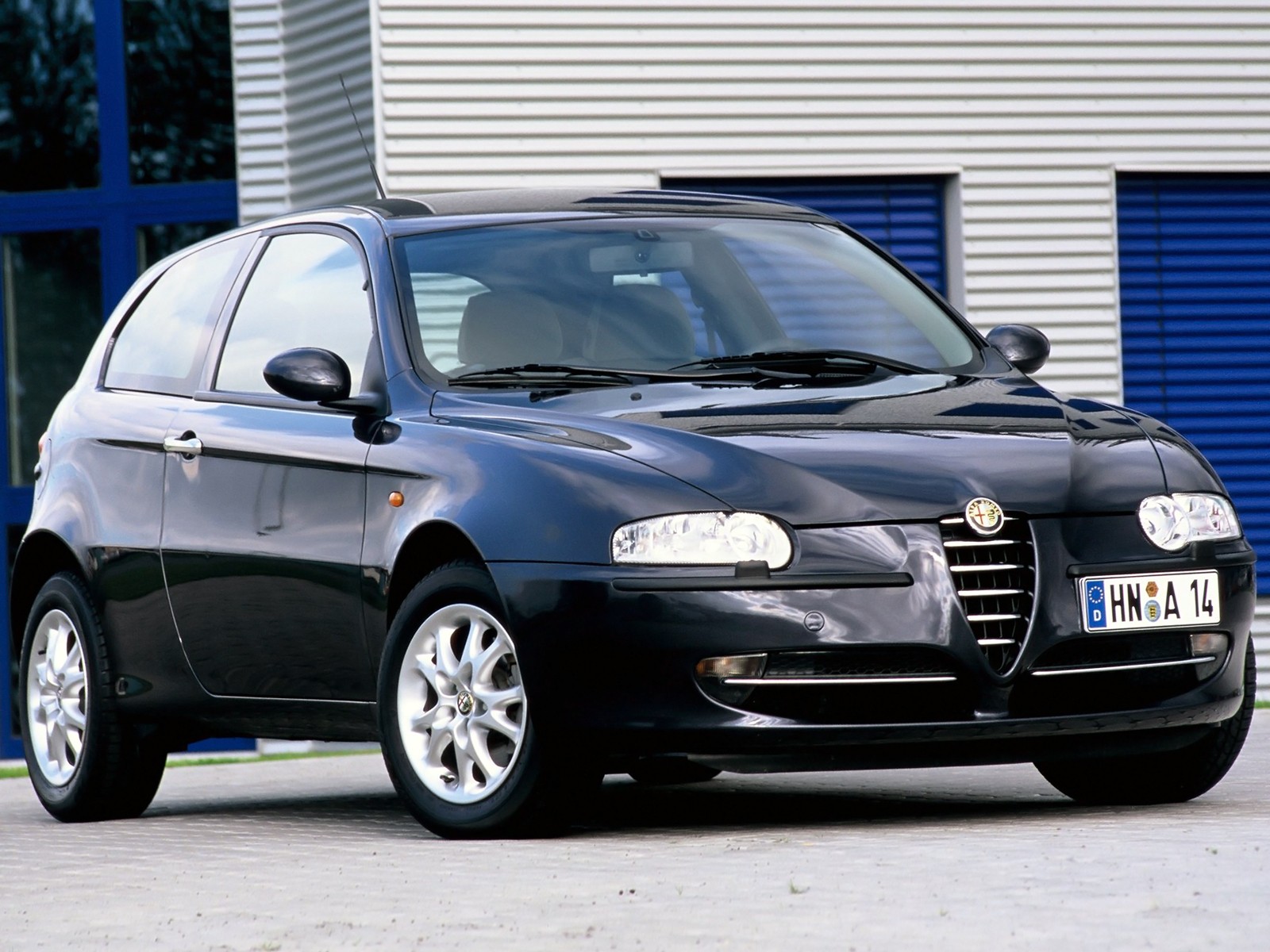 Alfa Romeo 147 3 Doors photo 49