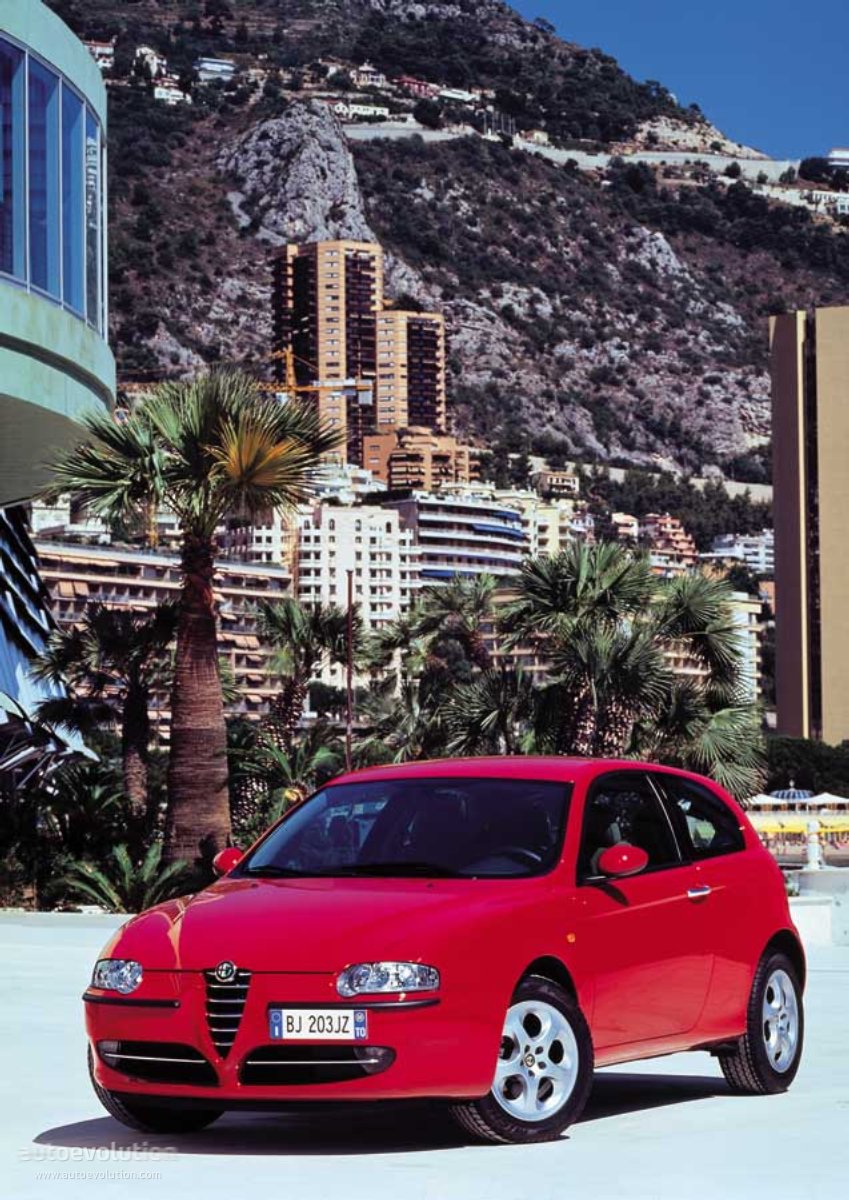 Alfa Romeo 147 3 Doors photo 7