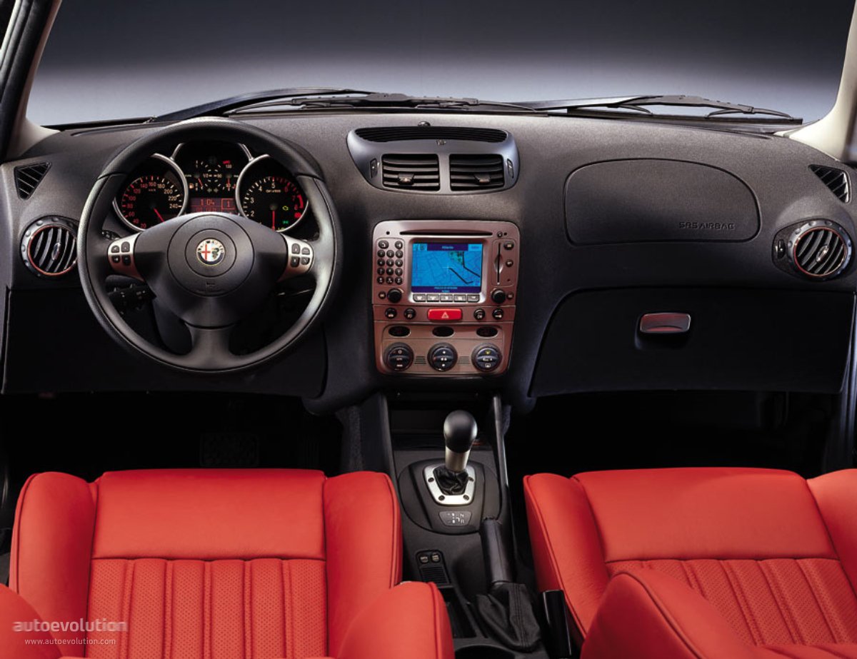 Alfa Romeo 147 3 Doors photo 82