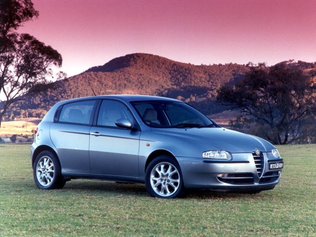 Alfa Romeo 147 3 Doors photo 7