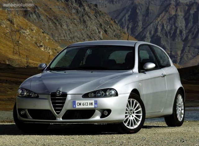 Alfa Romeo 147 3 Doors photo 2
