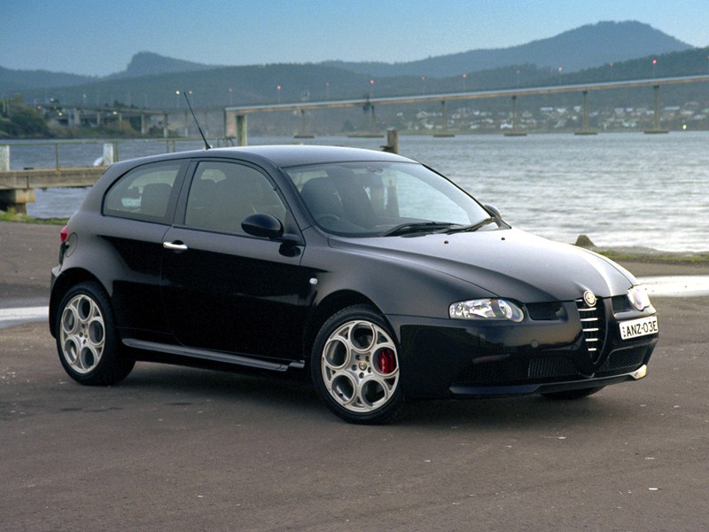 Alfa Romeo 147 3 Doors photo 6