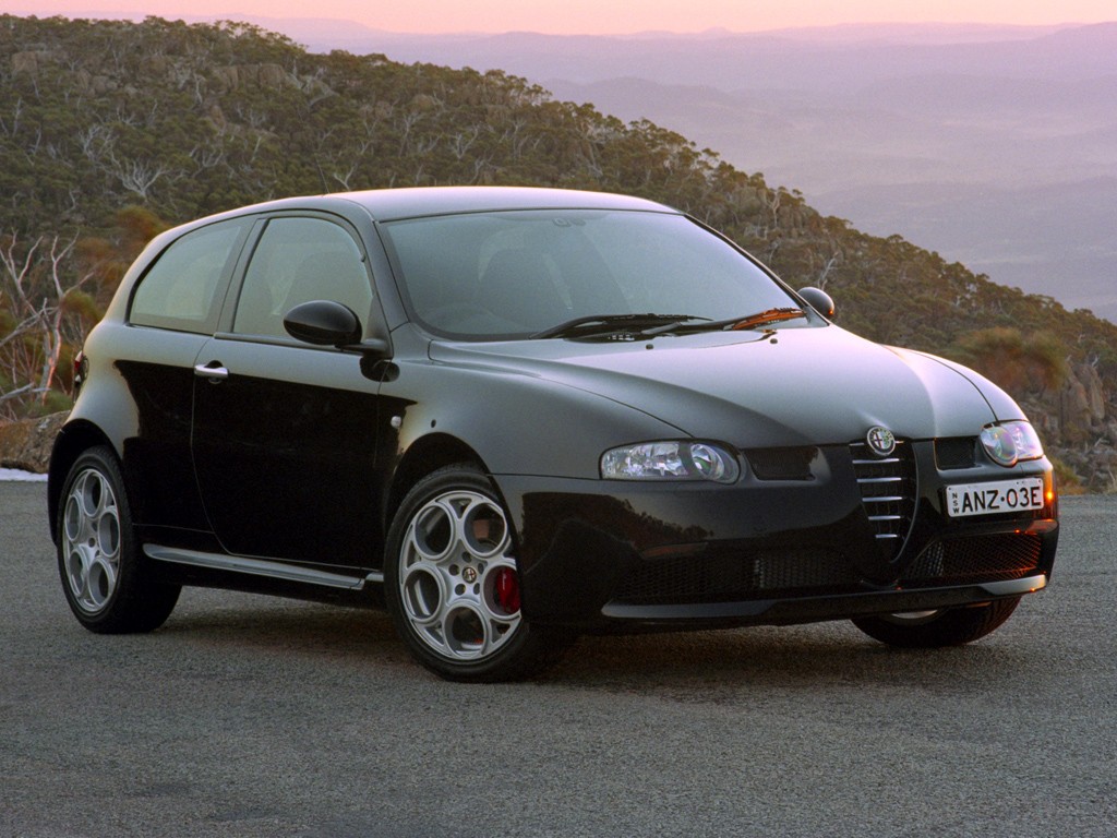 Alfa Romeo 147 3 Doors photo 14