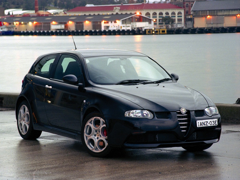 Alfa Romeo 147 3 Doors photo 15
