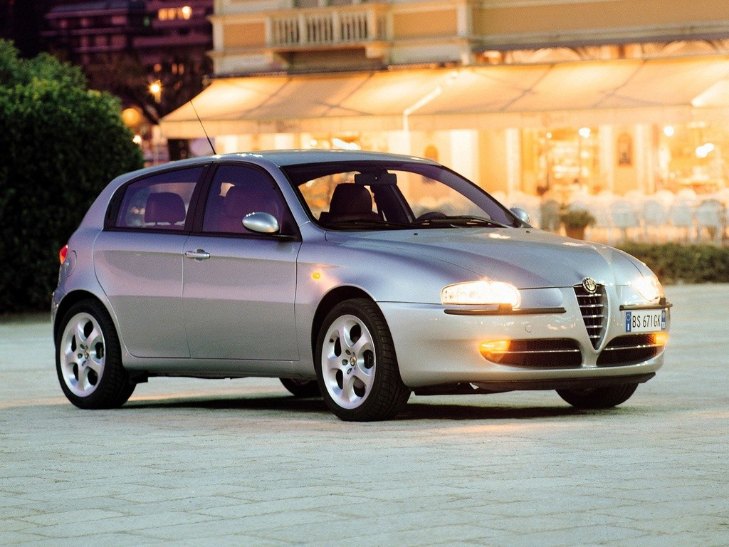 Alfa Romeo 147 5 Doors photo 7