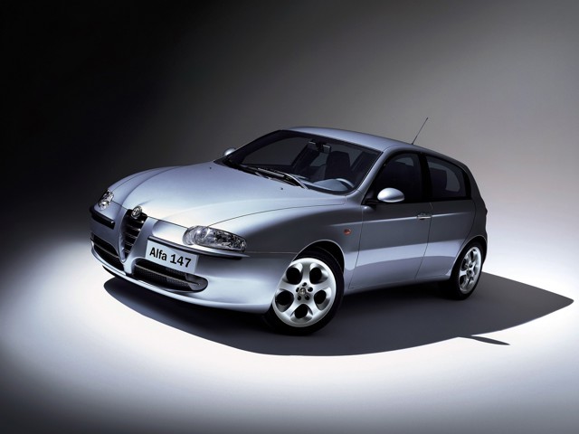 Alfa Romeo 147 5 Doors photo 29