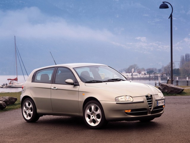 Alfa Romeo 147 5 Doors photo 33