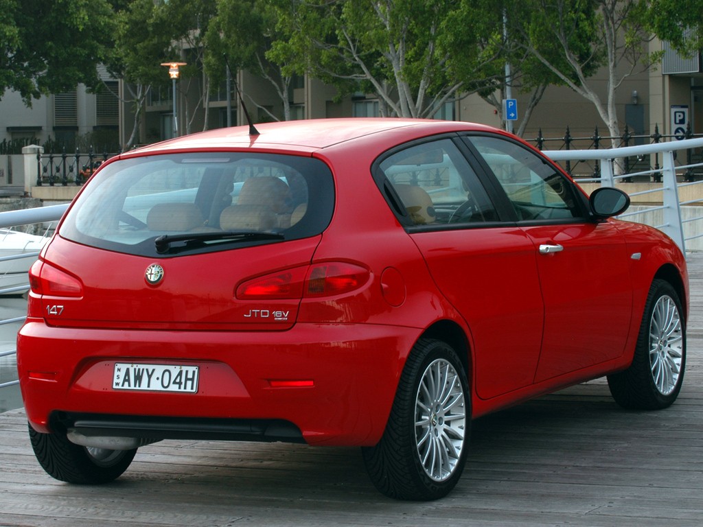 Alfa Romeo 147 5 Doors photo 8