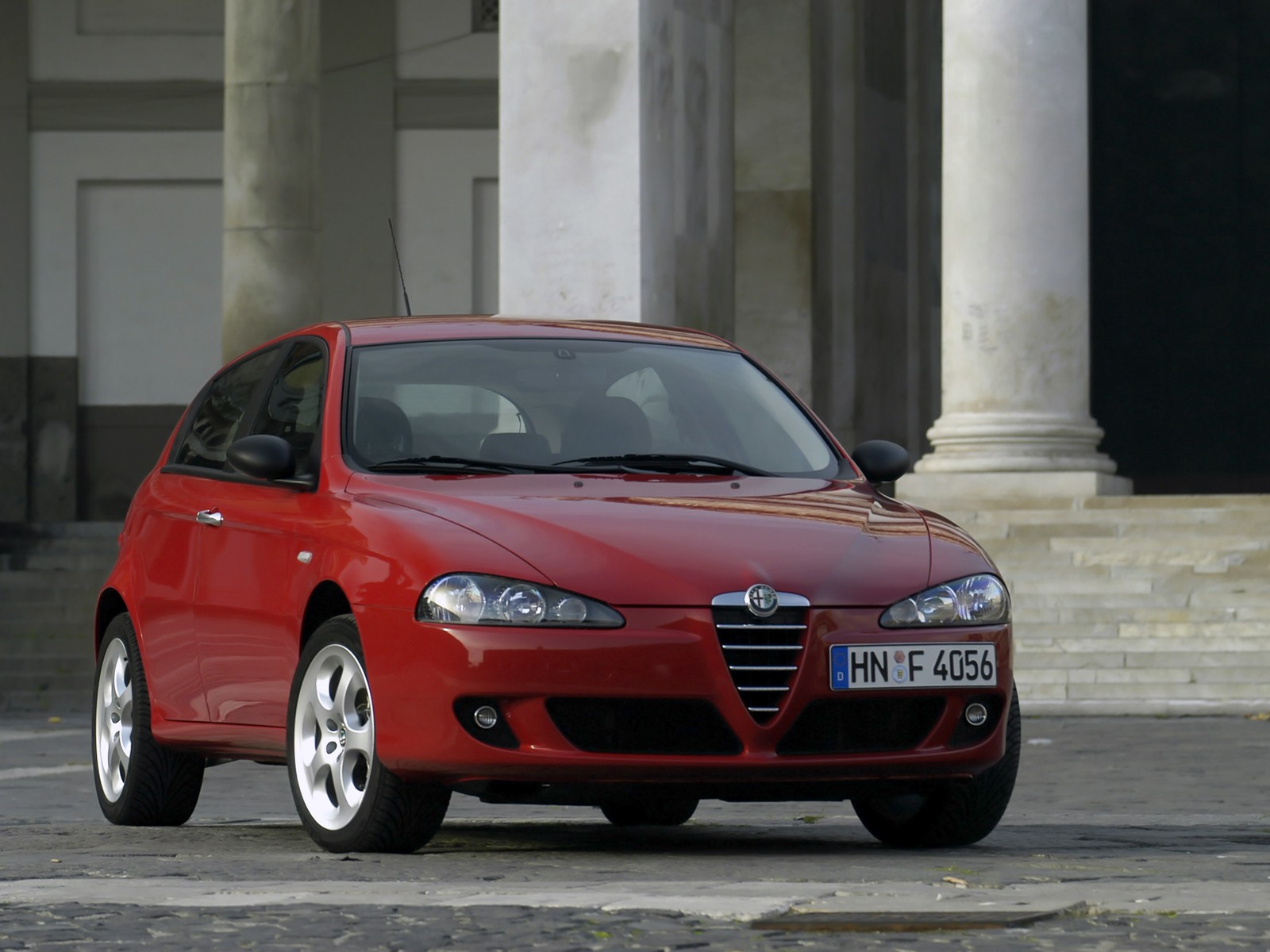Alfa Romeo 147 5 Doors photo 21