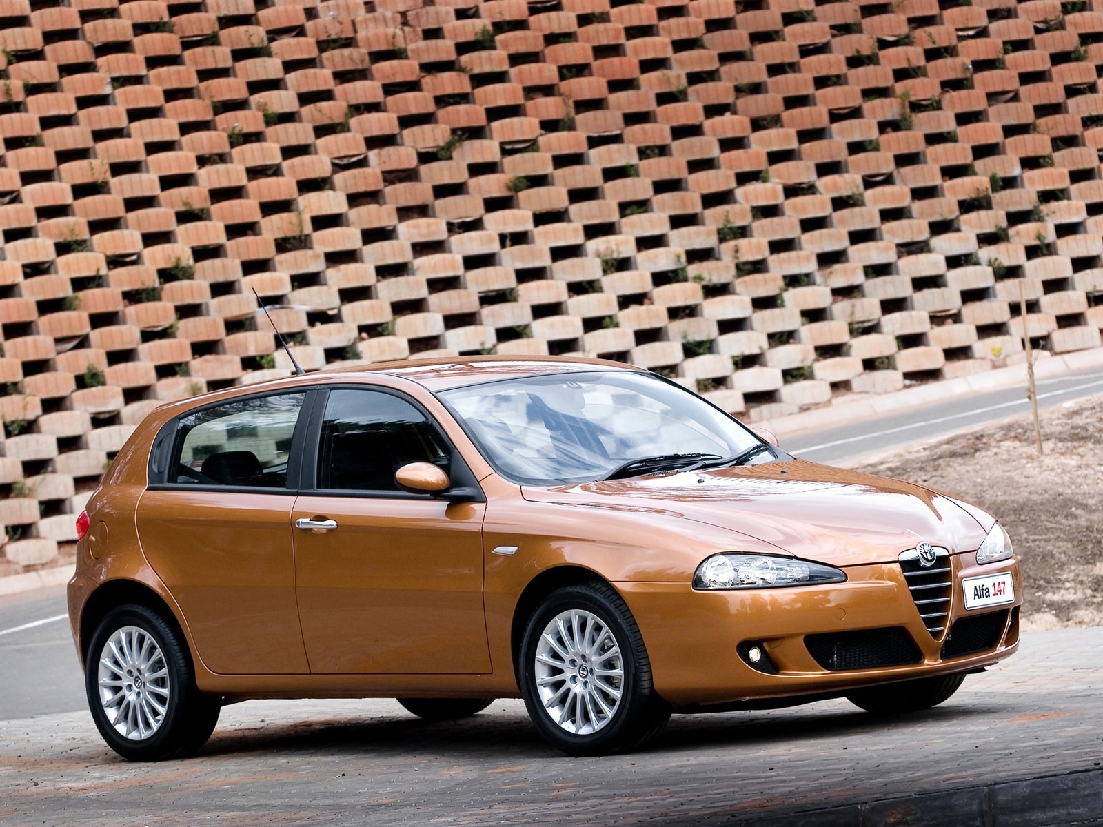 Alfa Romeo 147 5 Doors photo 24