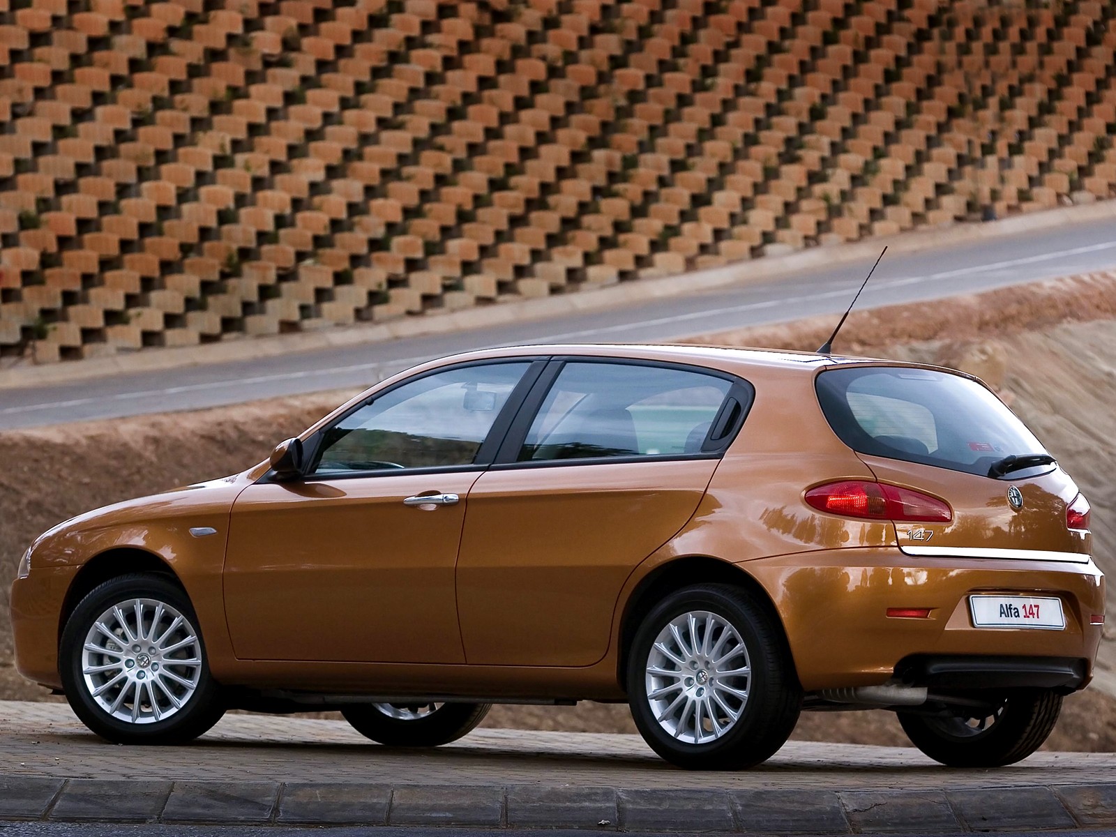 Alfa Romeo 147 5 Doors photo 25