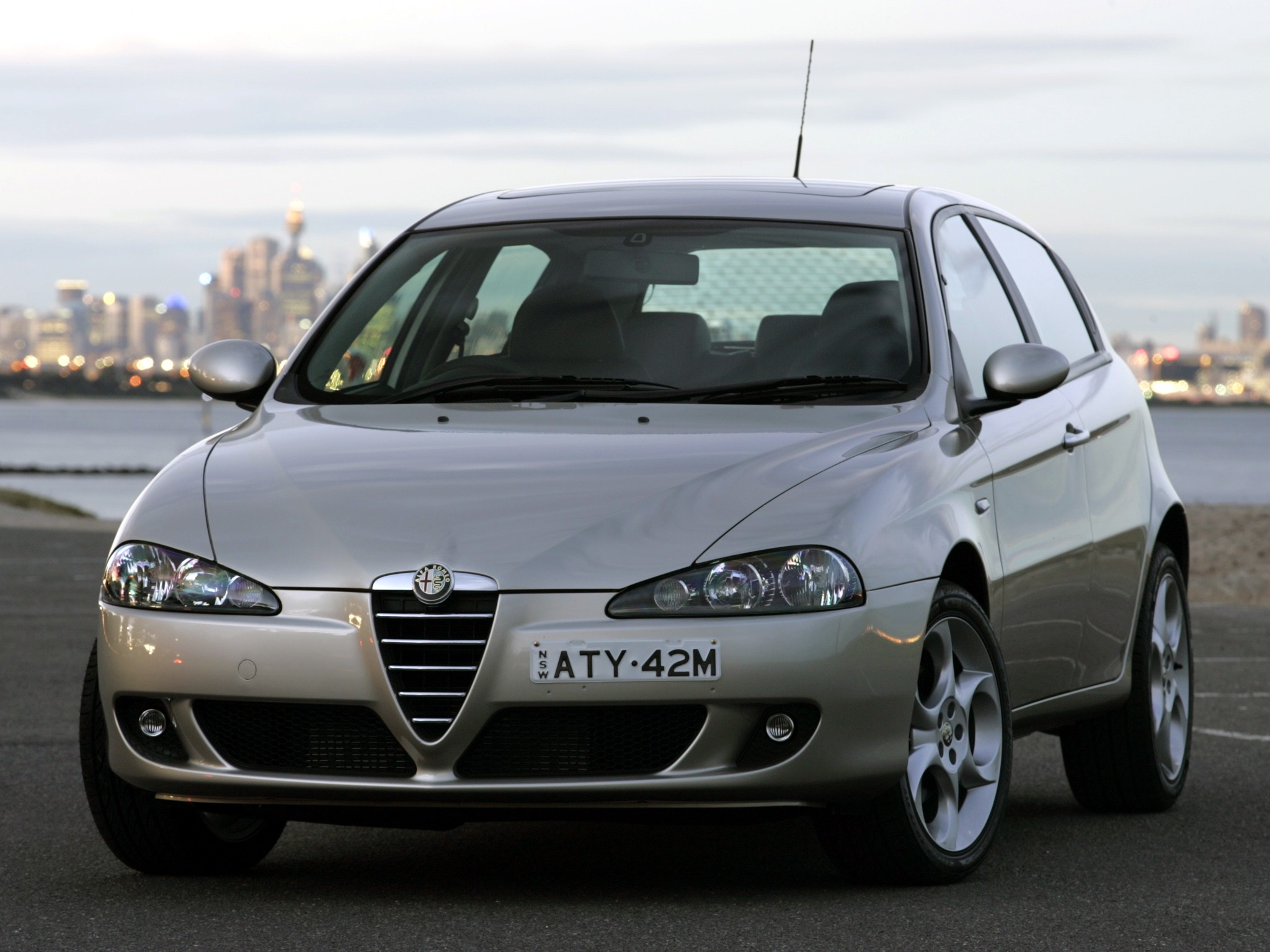 Alfa Romeo 147 5 Doors photo 37