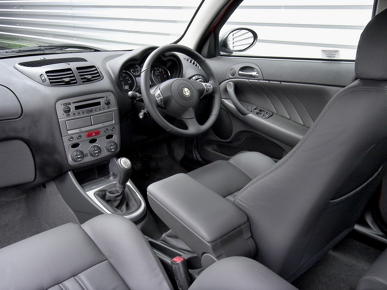 Alfa Romeo 147 5 Doors photo 50