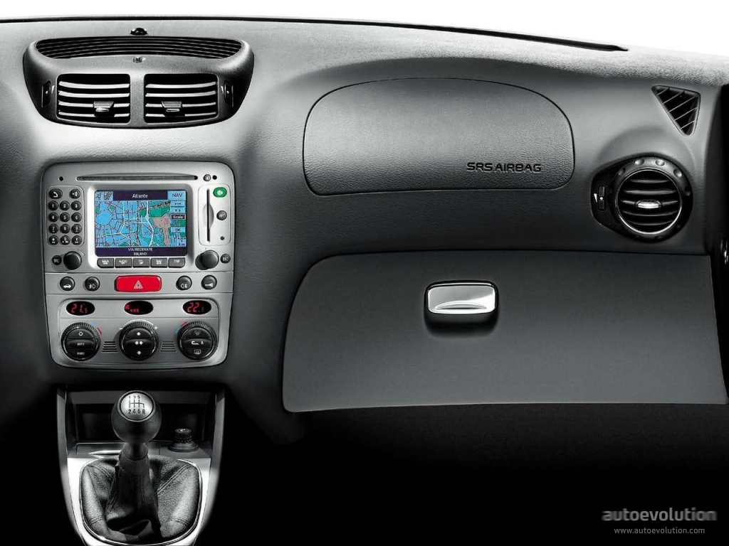 Alfa Romeo 147 5 Doors photo 47