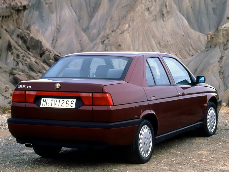 Alfa Romeo 155 photo 20