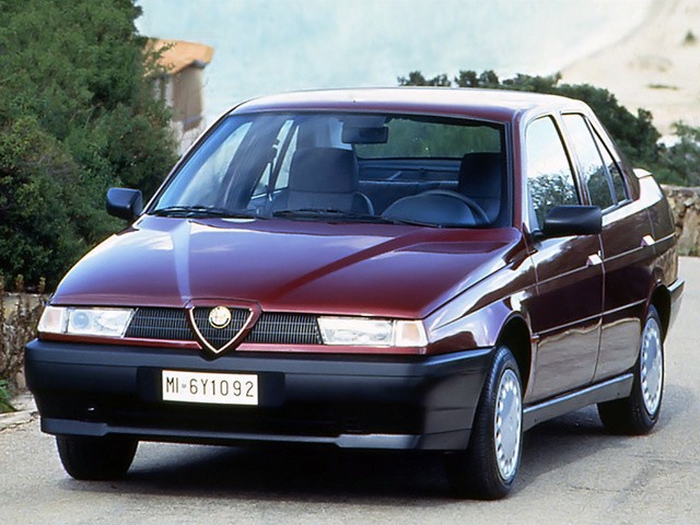 Alfa Romeo 155 Foto 23
