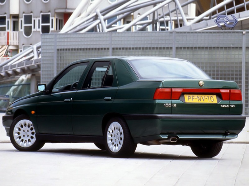 Alfa Romeo 155 photo 28