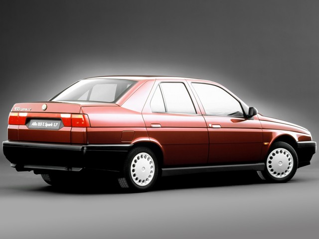 Alfa Romeo 155 Foto 32