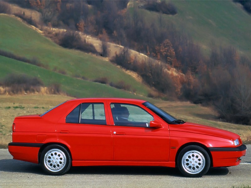 Alfa Romeo 155 photo 45