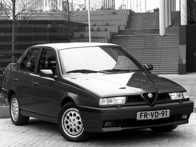 Alfa Romeo 155 Foto 51