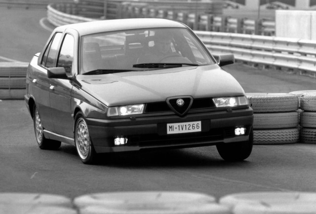 Alfa Romeo 155 Foto 54
