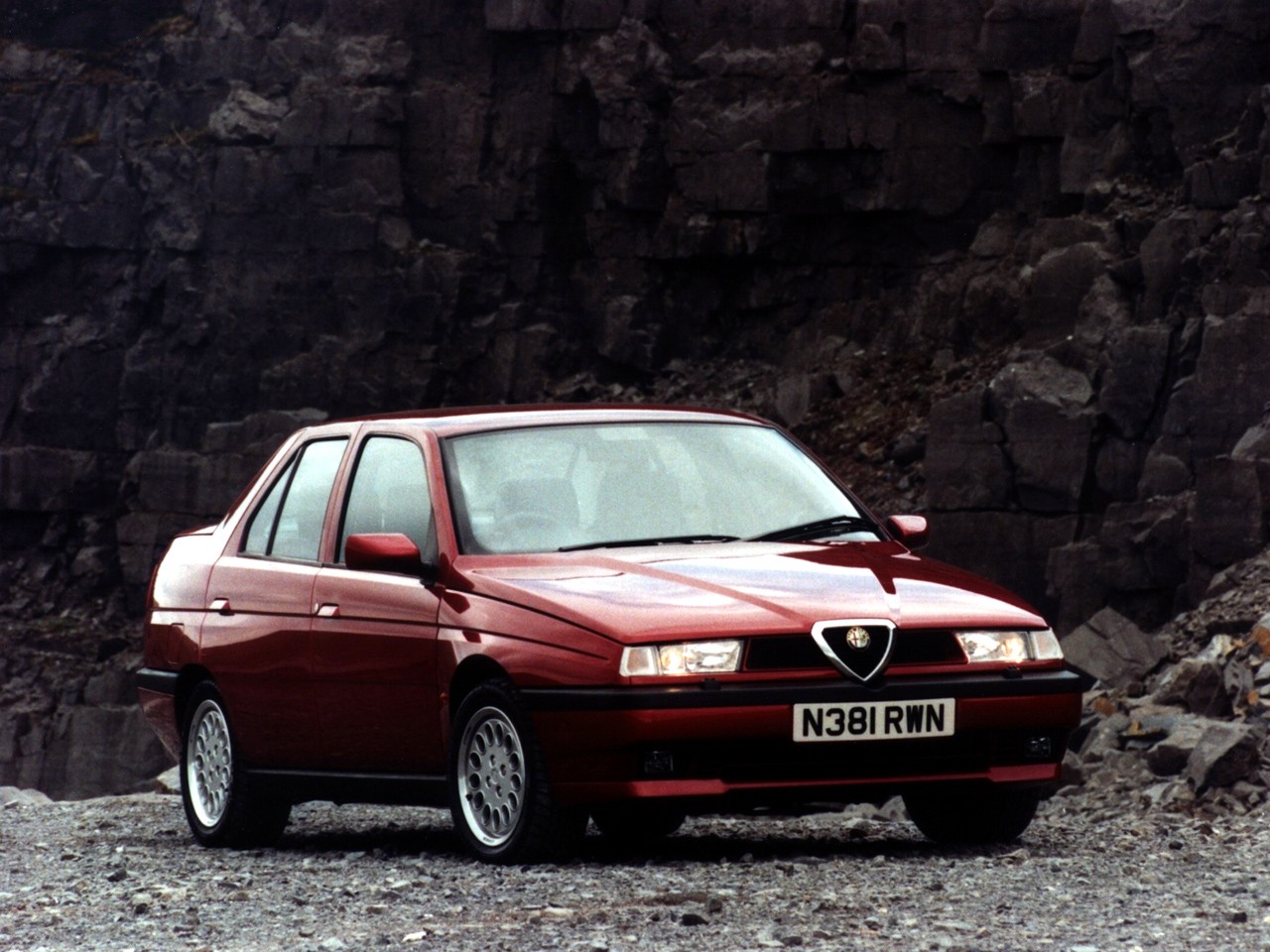 Alfa Romeo 155 photo 55